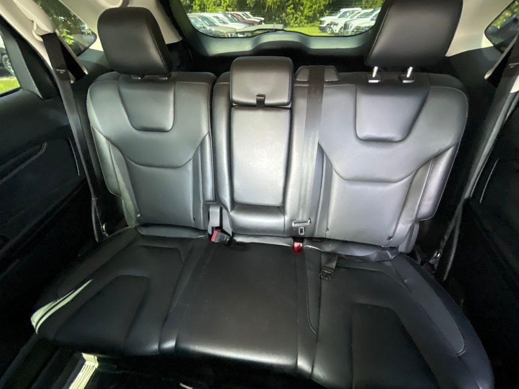 Used 2018 Black Ford Titanium image 9