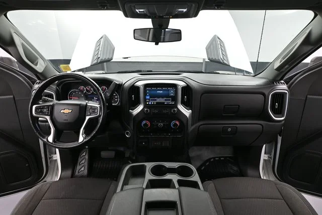 Used 2021 White Chevrolet LT image 19