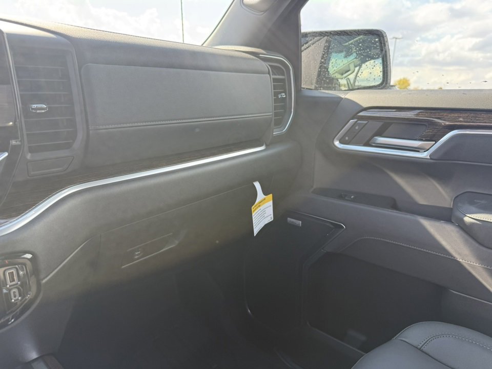 2026 GMC SIERRA - Image 26