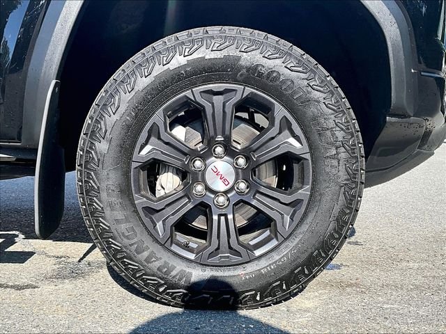 Used 2024 Black GMC Elevation image 9