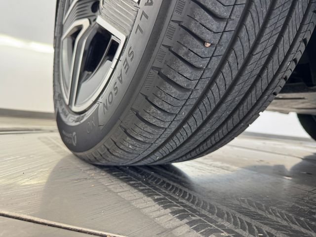 Certified Used 2026 Black Mercedes-Benz GLC 300 image 12