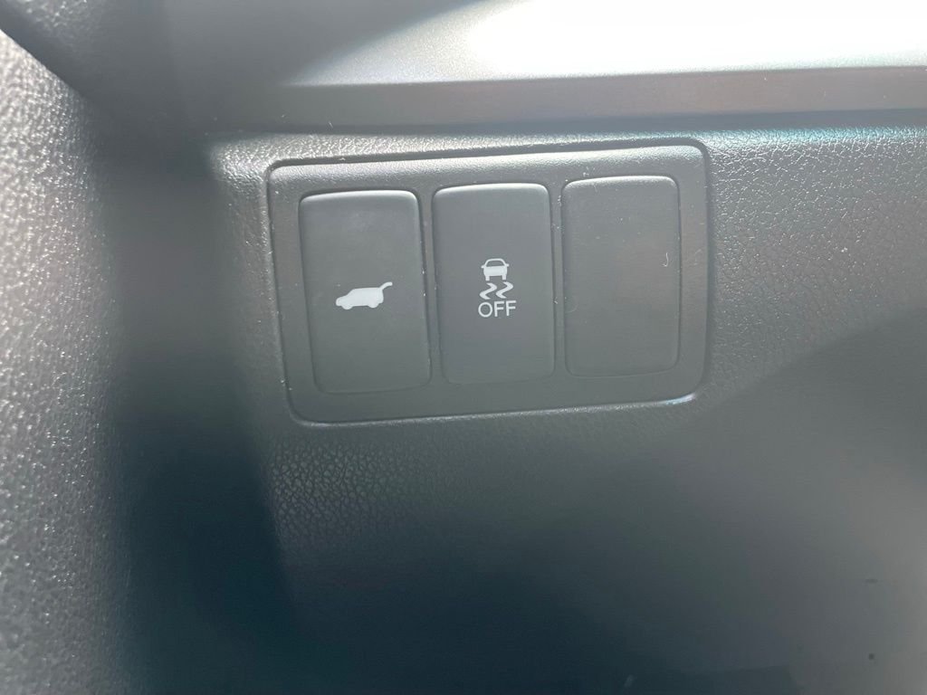 Used 2015  Acura Technology Package image 10