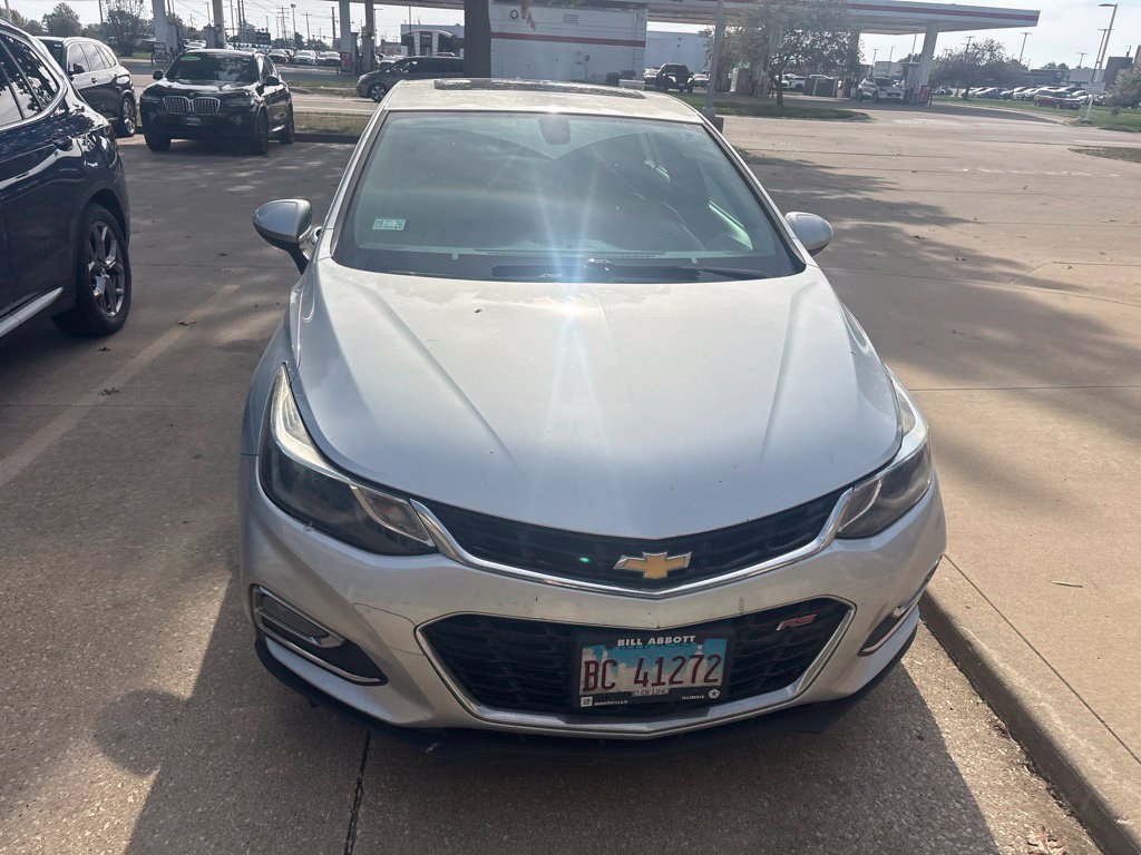 Used 2016 Silver Ice Metallic Chevrolet Premier image 5