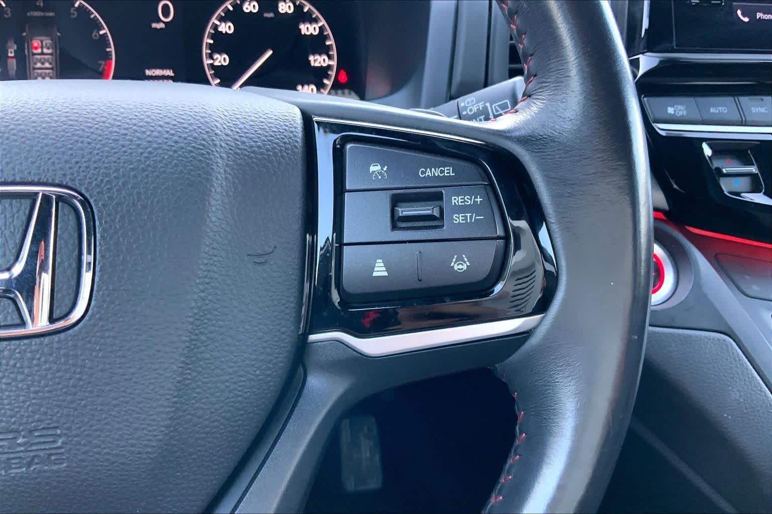 Used 2025 Platinum White Pearl Honda Sport-L image 24
