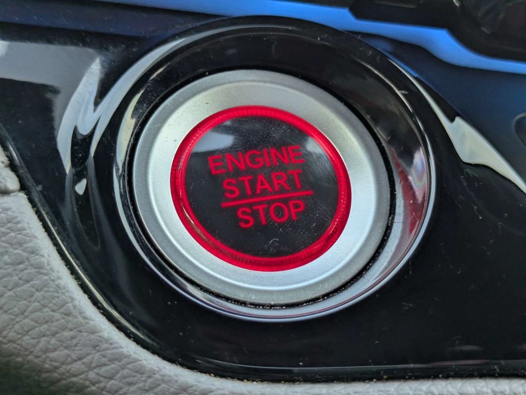 Used 2019 White Honda Elite image 35