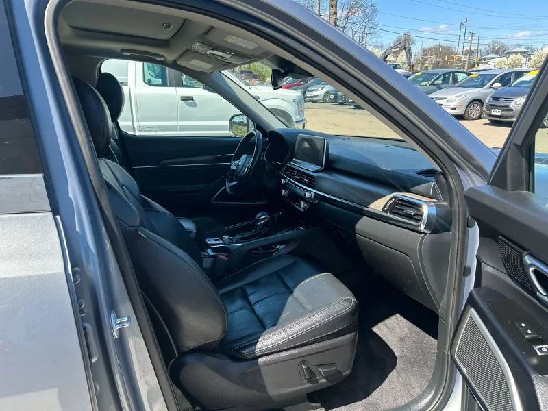 Used 2020 Blue Kia EX Sport Utility 4D image 24