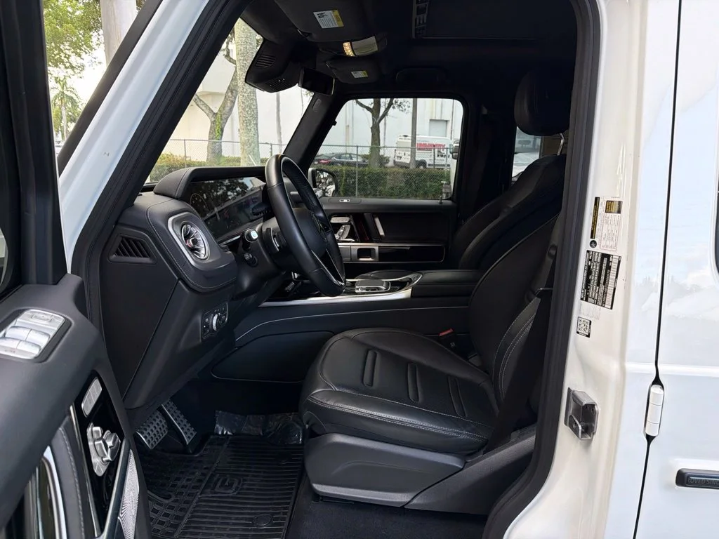 Used 2025 White Mercedes-Benz G 550 image 5