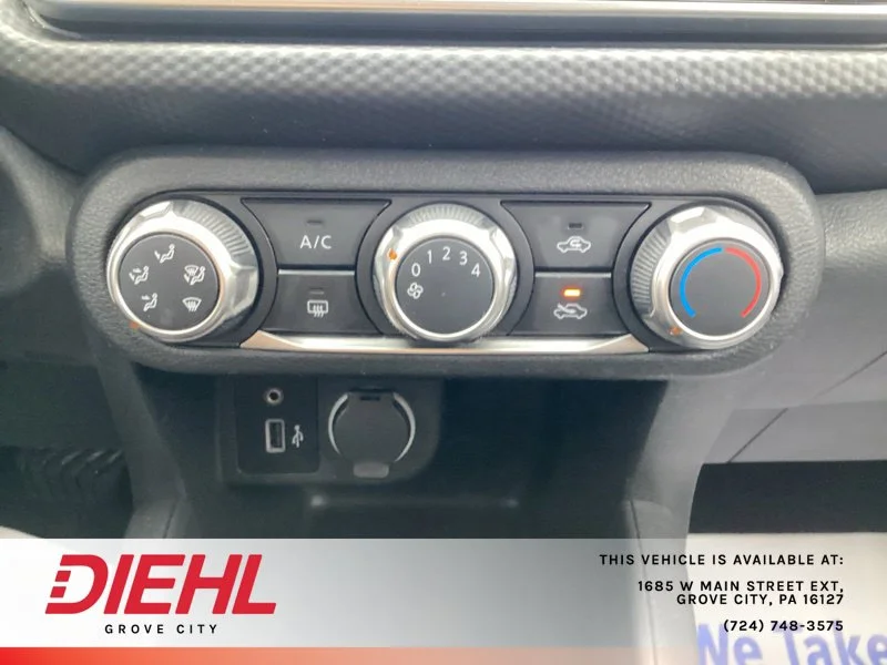 Used 2021 Gray Nissan S image 30