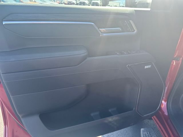 2025 Gmc Sierra 2500 HD SLT photo 3