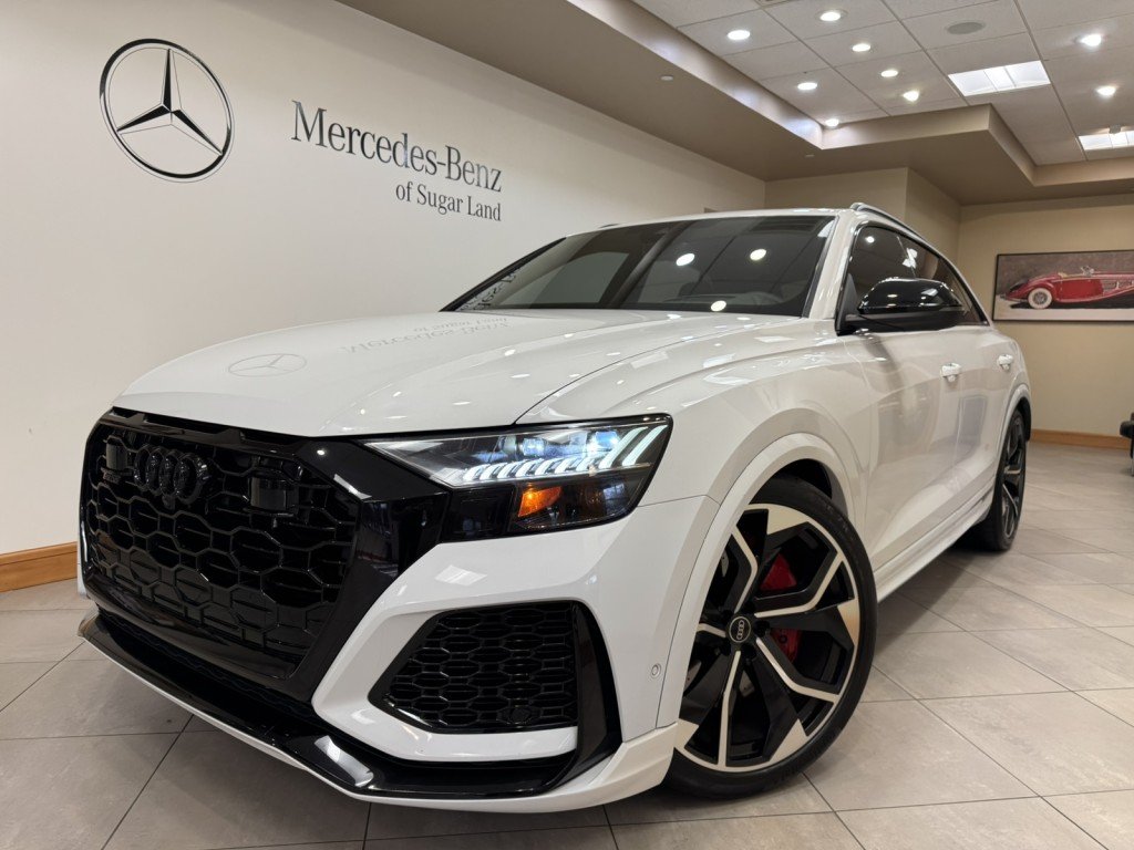 2024 Audi RS Q8 Base