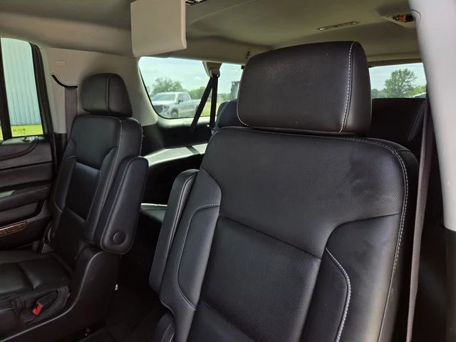 Used 2019 Silver Chevrolet Premier image 34