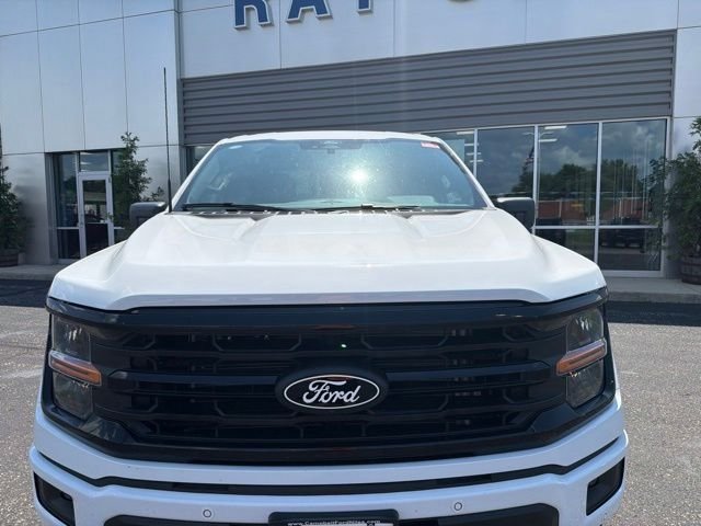 New 2026 White Ford XLT image 9
