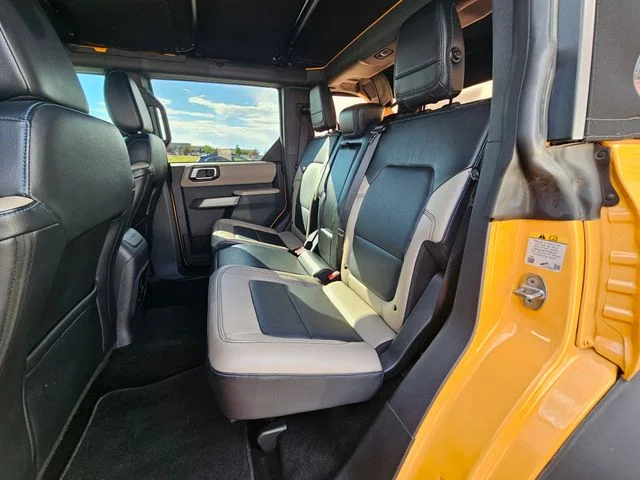 Used 2022 Orange Metallic Ford Wildtrak image 20