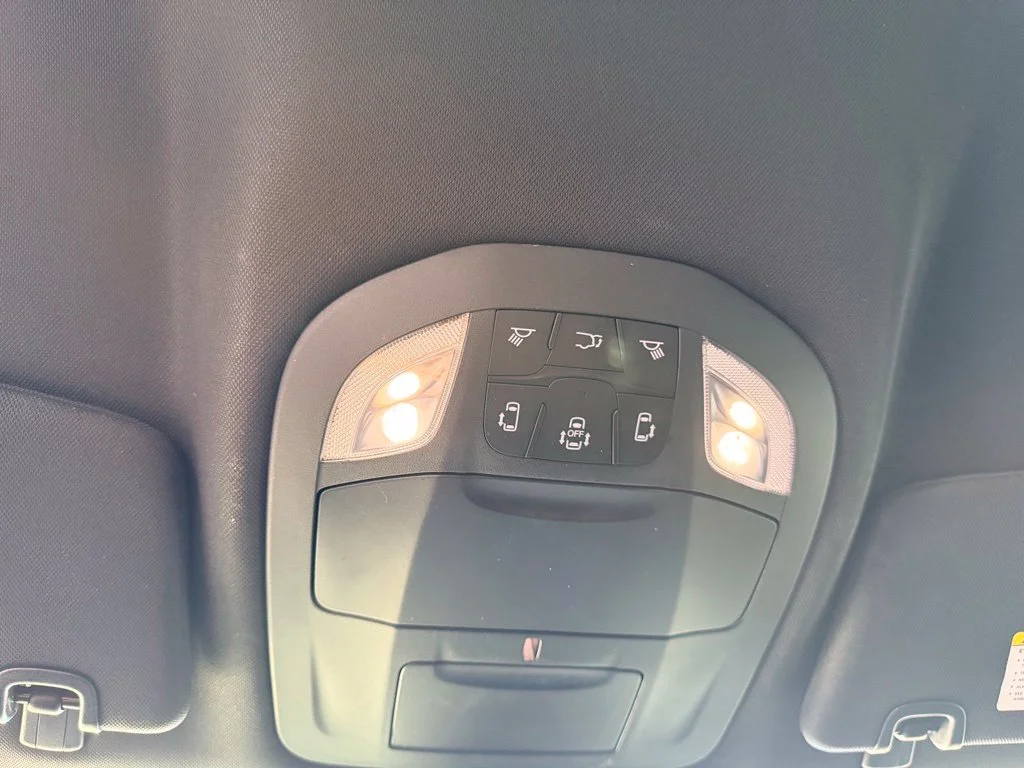 Used 2025 Red Chrysler Select image 26