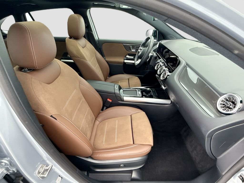 Certified Used 2025 Cirrus Silver Metallic Mercedes-Benz GLA 250 image 19