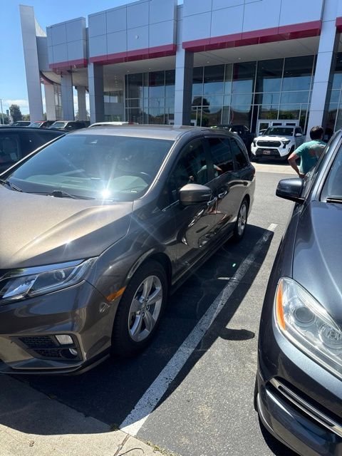 Used 2018 Gray Honda EX image 1