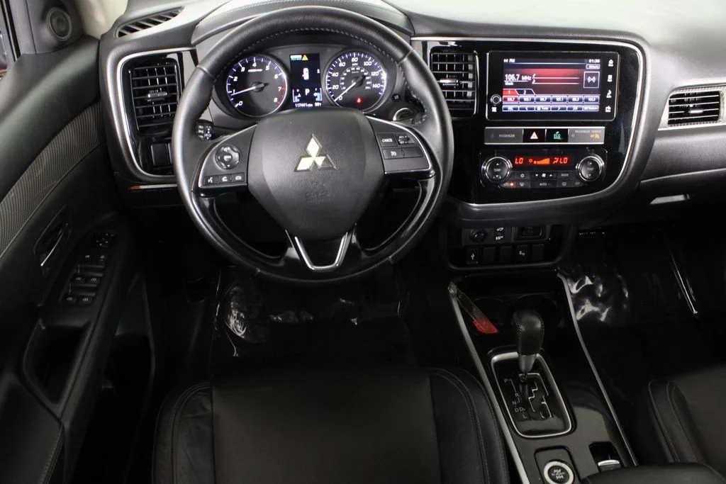 2019 Mitsubishi Outlander SEL - Photo 6