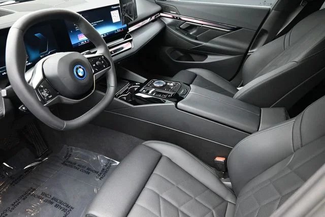 Used 2025 Gray BMW eDrive40 image 20