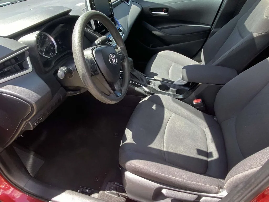 Used 2020 Red Toyota LE image 17
