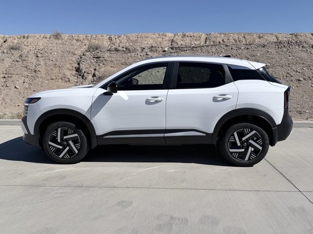 2026 Nissan Kicks SV photo 2