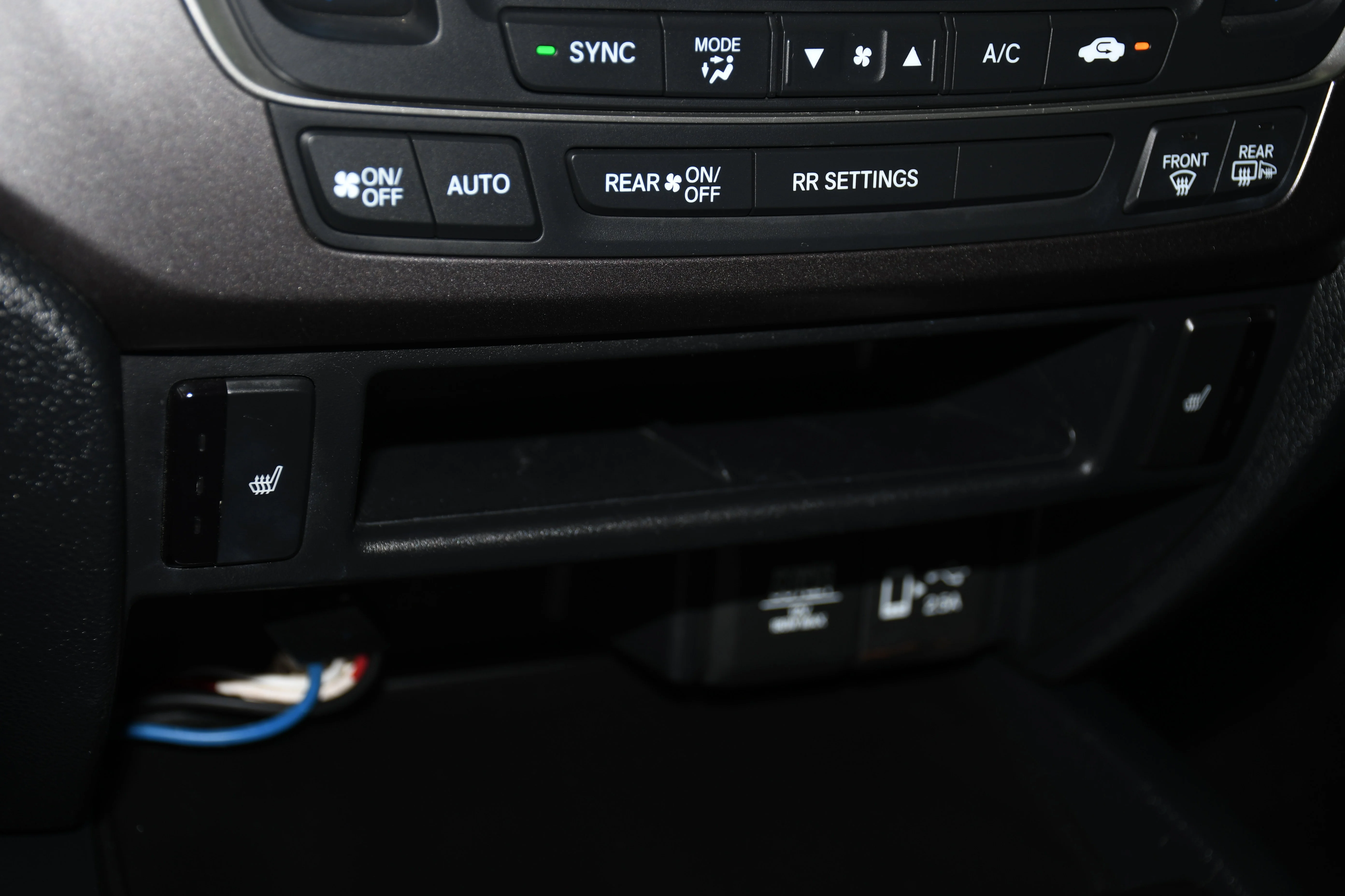 Used 2019  Honda EX-L image 16