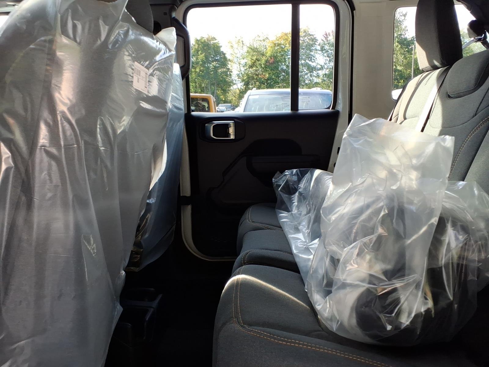 New 2027 Bright White Clear-Coat Exterior Paint Jeep Willys image 5
