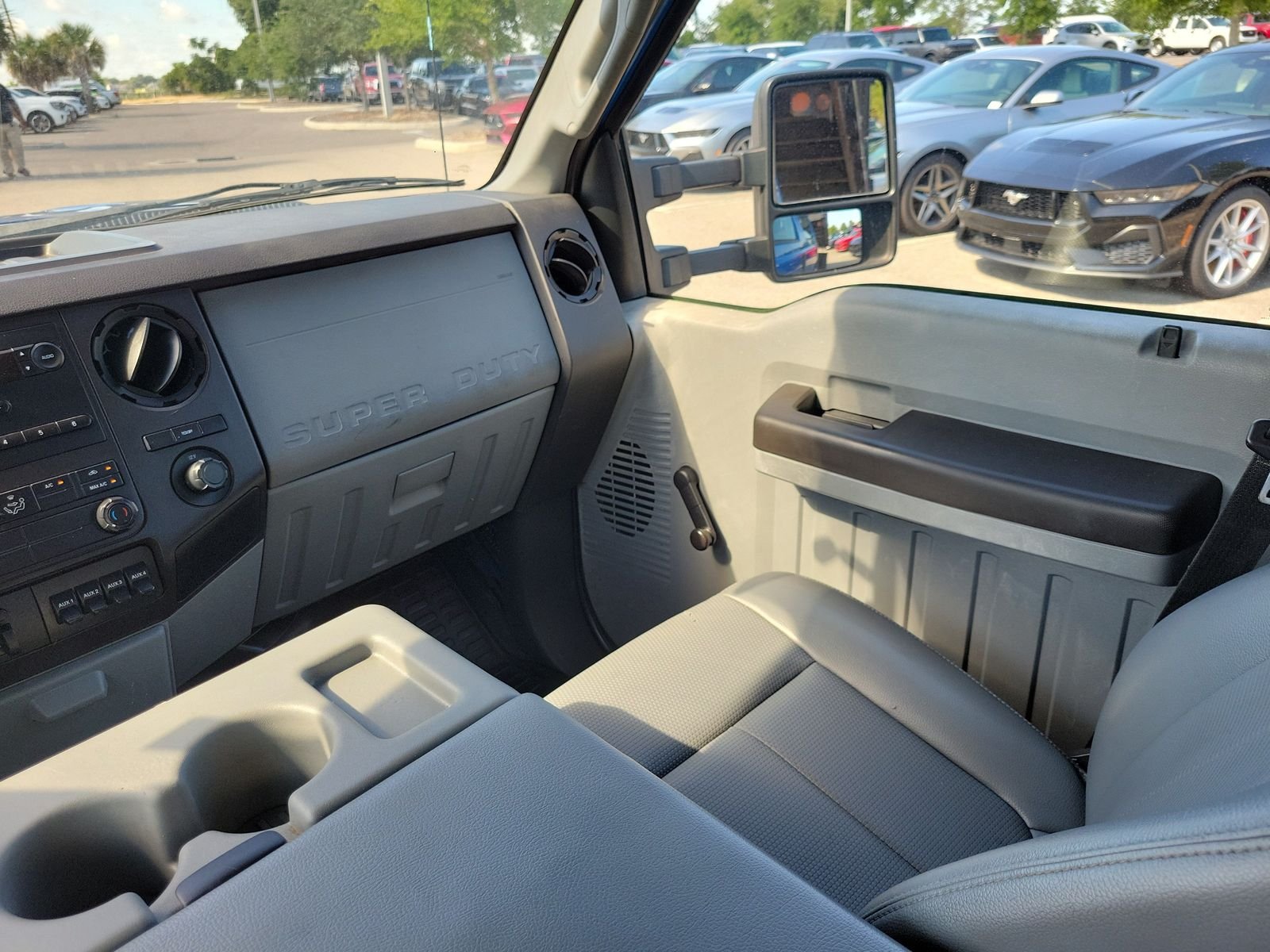 Used 2016 Black Ford XL image 12