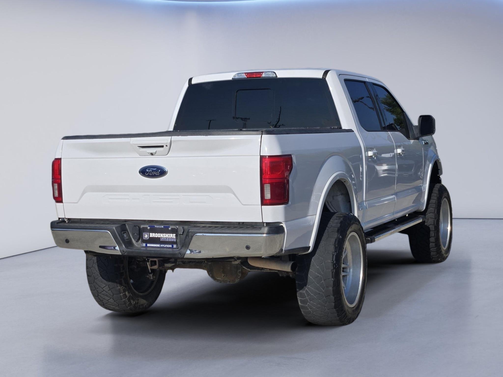 Used 2020 Oxford White Ford LARIAT image 6