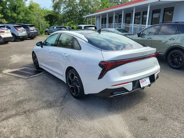 Used 2025 White Kia GT-Line image 3