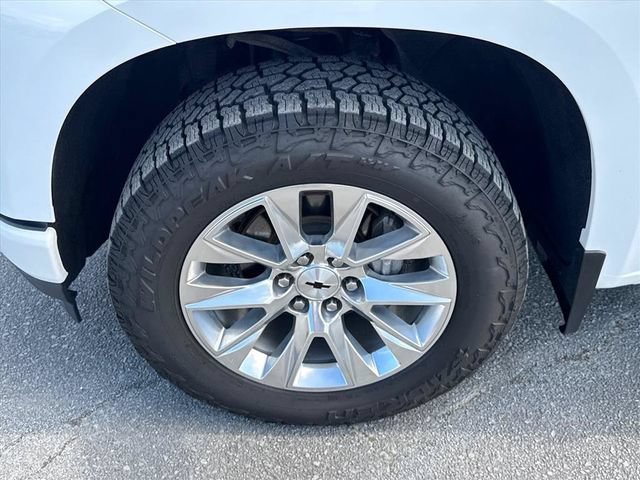 Used 2019 SUMMIT WHITE Chevrolet RST image 29