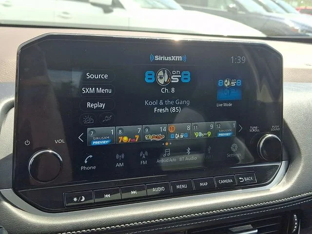 Used 2023 Gray Nissan Platinum image 20
