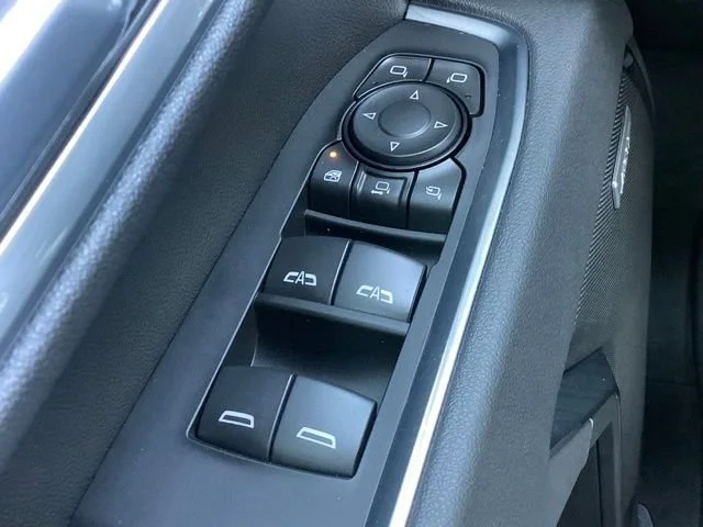 2026 GMC Sierra 3500HD SLT - Photo 27