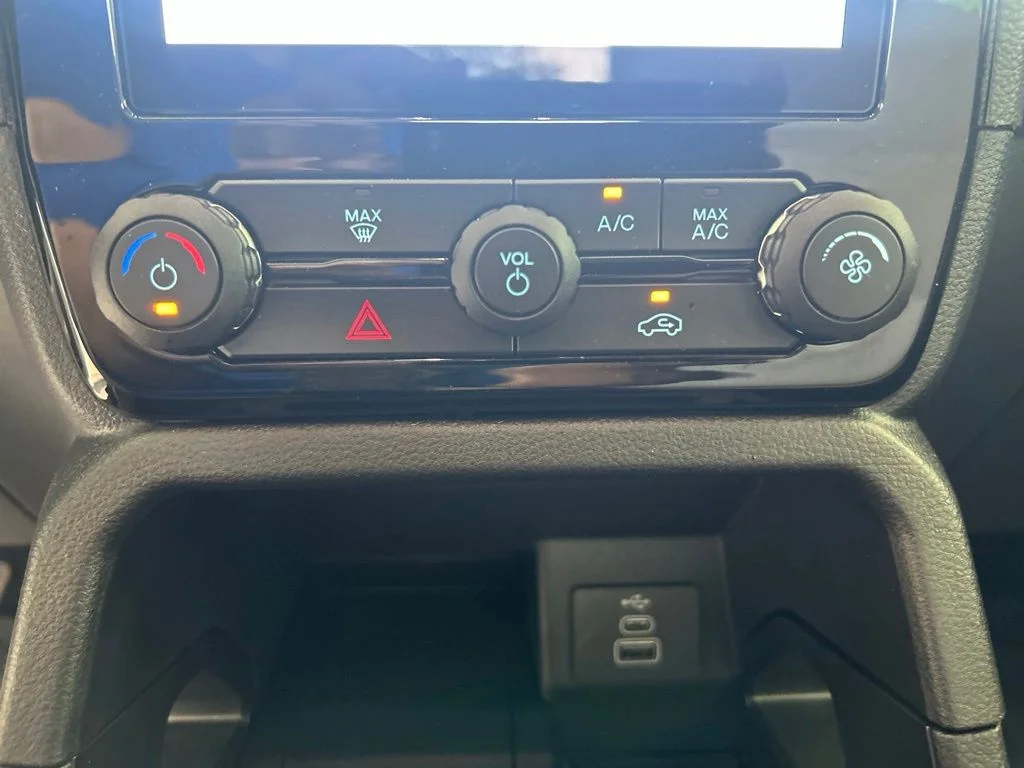 Used 2025 Gray Ford XLT image 43