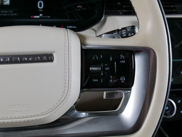 Certified Used 2023 Ostuni White Pearl Land Rover SE image 20