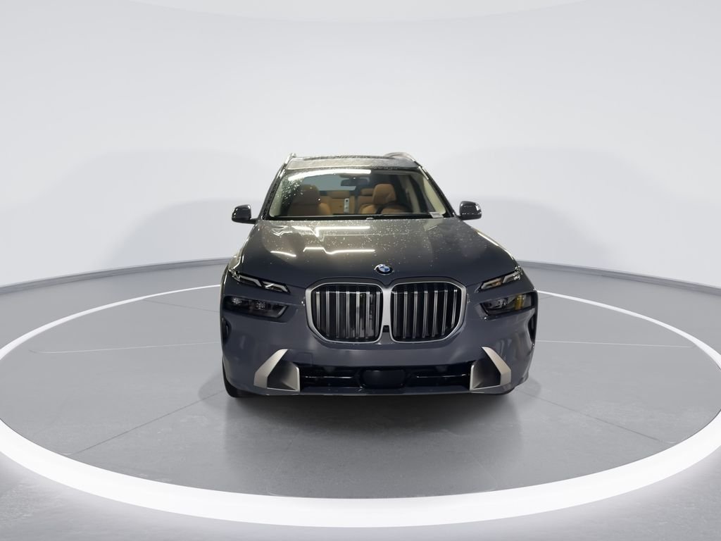 New 2027 Sparkling Copper Metallic BMW xDrive40i image 3