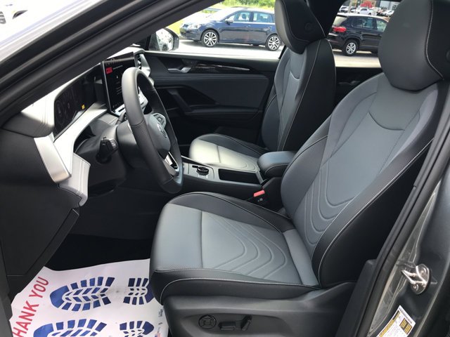New 2026 Platinum Gray Metallic Volkswagen SE R-Line Black image 22