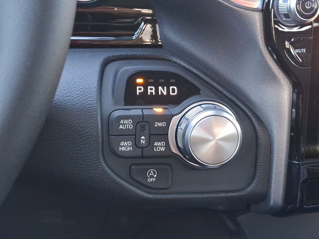 2025 RAM 1500 Laramie - Photo 28
