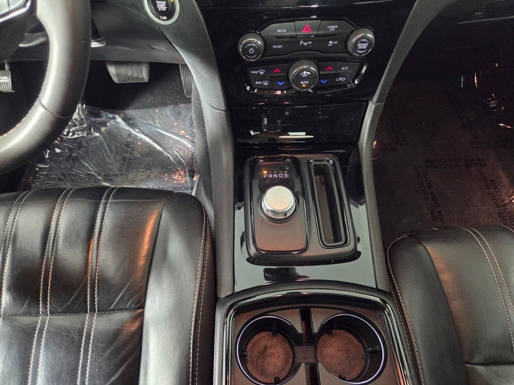 Used 2023 Silver Mist Clearcoat Chrysler 300S image 12