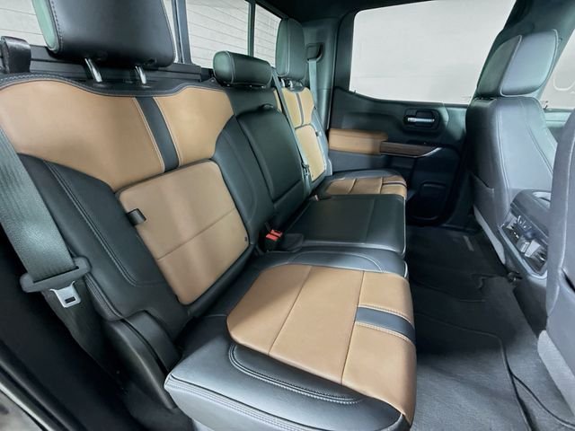 Used 2021 Black Chevrolet High Country image 31