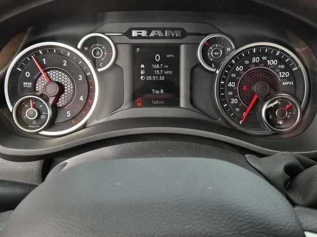 2025 RAM 2500 Tradesman - Photo 19