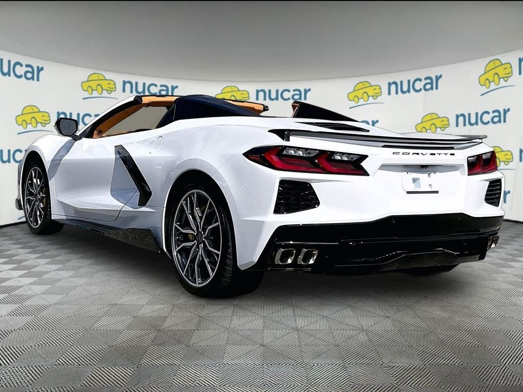 Used 2024 White Chevrolet Stingray image 4