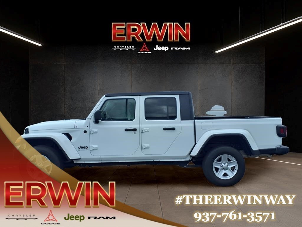 Used 2023 Bright White Clear Coat Jeep Sport S image 12