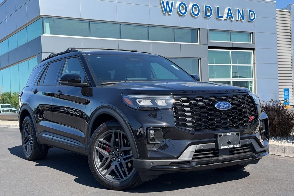 New 2026 Agate Black Metallic Ford ST image 1