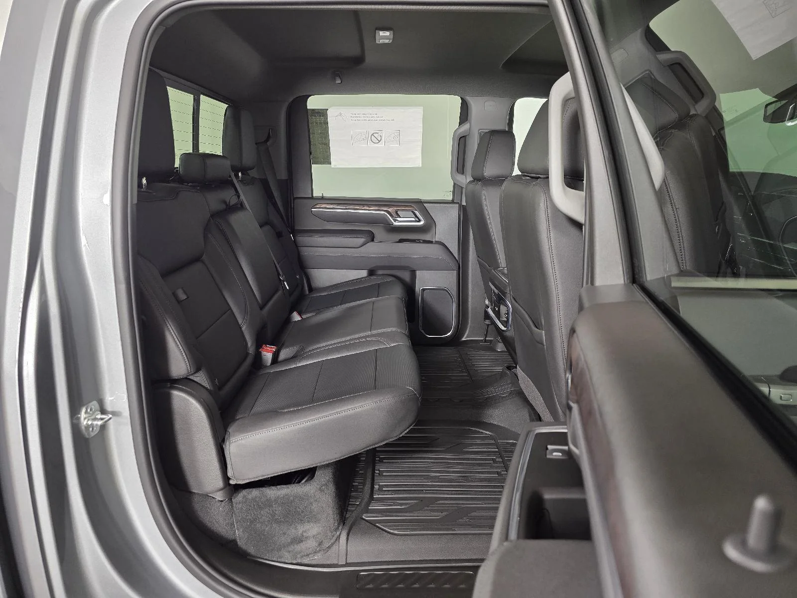New 2025 Sterling Metallic GMC SLT image 19