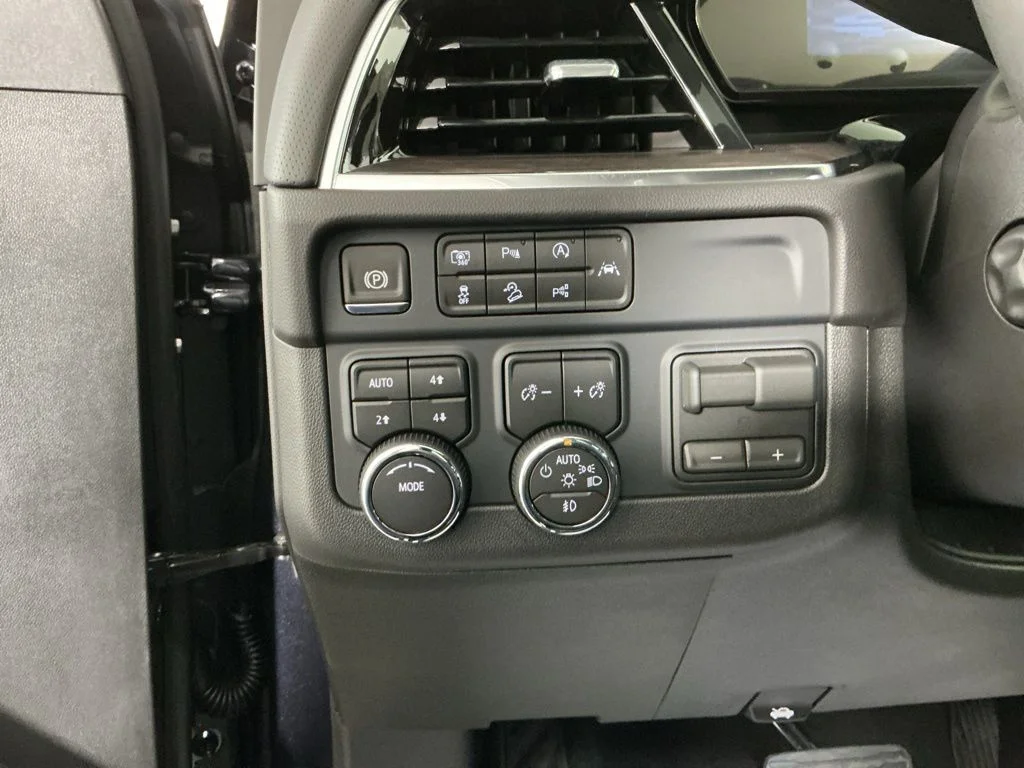 New 2026 Gray Chevrolet Premier image 20