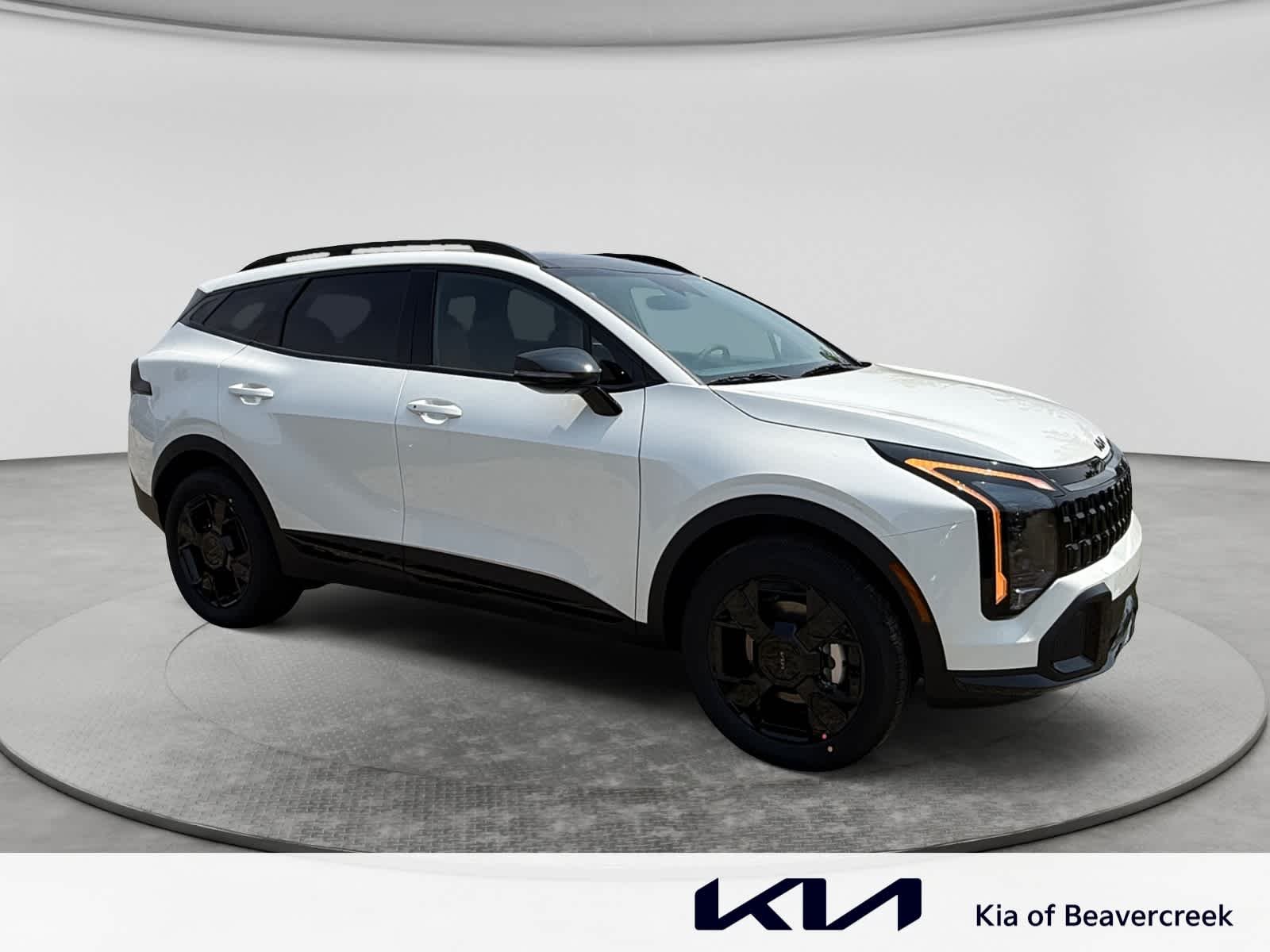 New 2027 Snow White Pearl Kia X-Line image 3