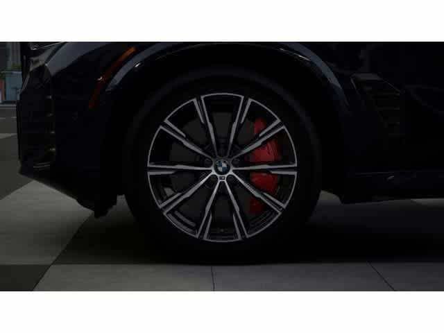 New 2026 Carbon Black Metallic BMW sDrive40i image 7