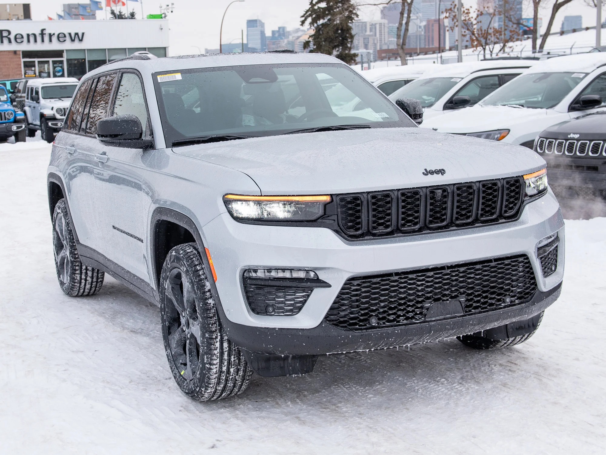 New 2025 Silver Jeep Limited* image 6