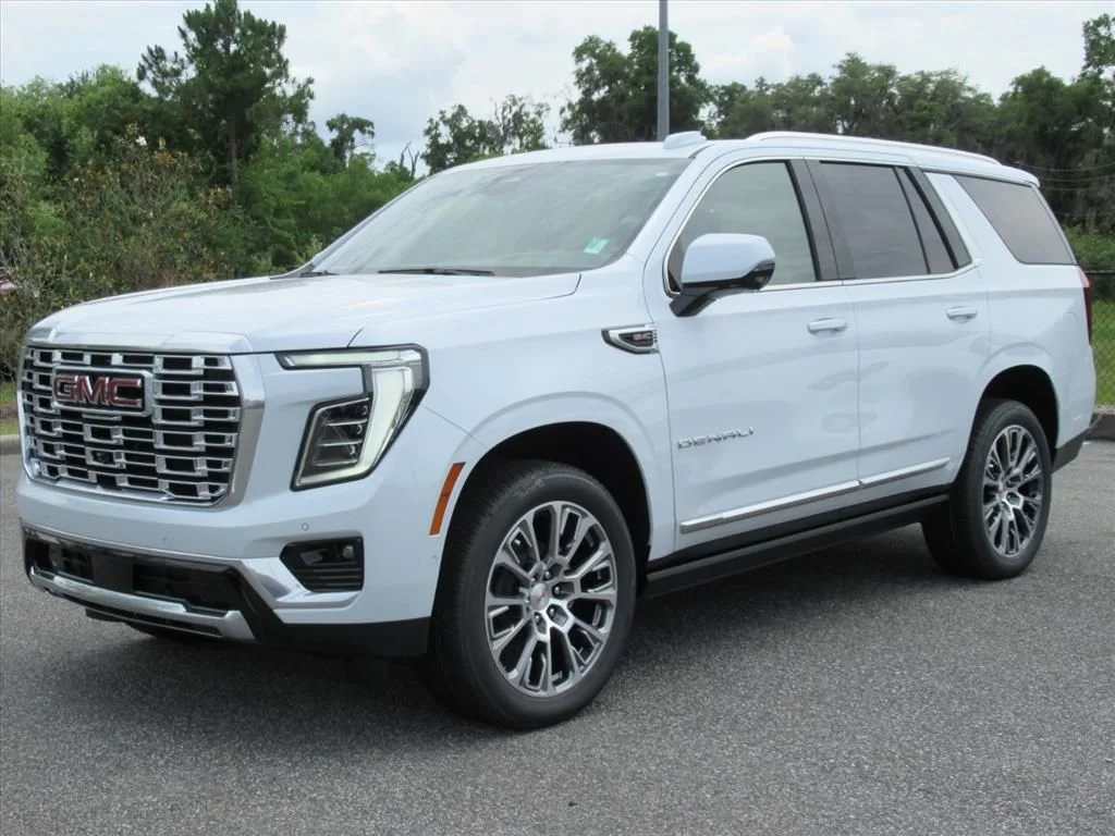 Used 2026 White GMC Denali image 3