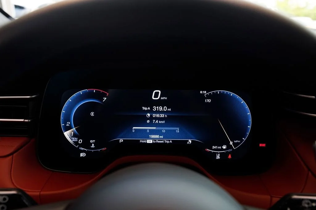 Used 2023 Bianco Maserati Modena image 32